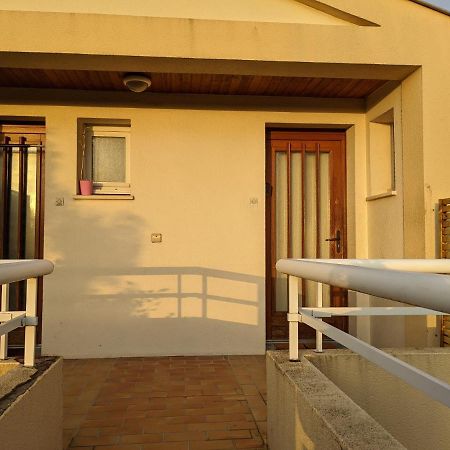 L Escale Entre Disney Et Paris Villiers-sur-Marne Exterior foto